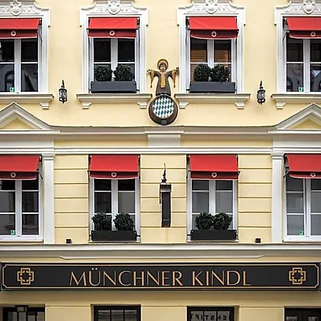 Boutique Muenchner Kindl- House Of Huetter, Small Luxury Of The World