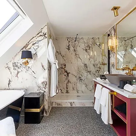 Отель Boutique Muenchner Kindl- House Of Huetter, Small Luxury Of The World 4*