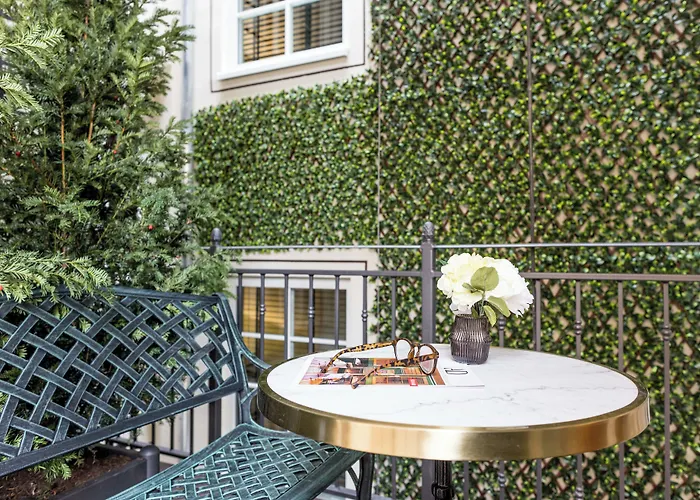 House Of Huetter- Muenchner Kindl, Small Luxury Of The World 4*